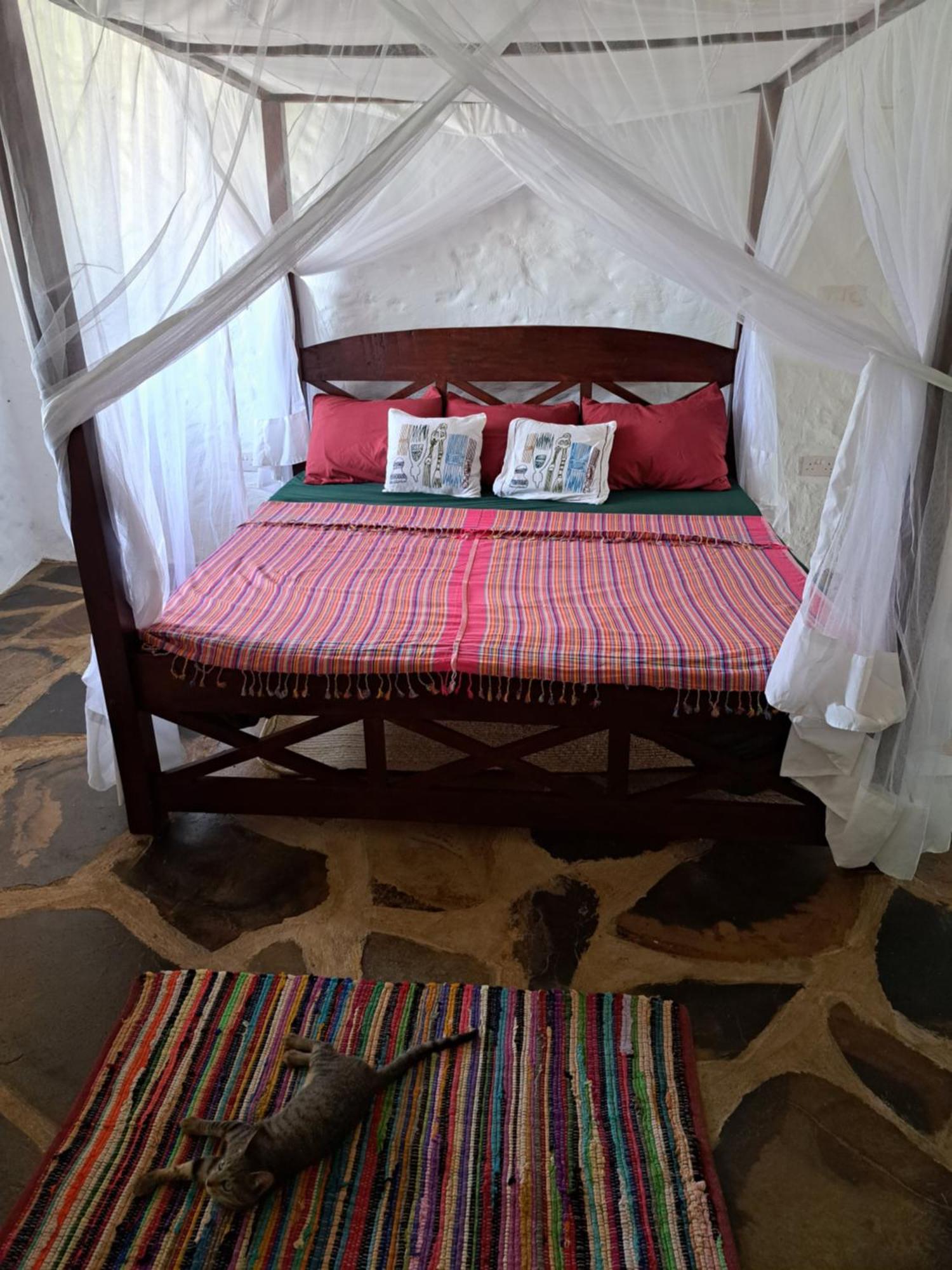 Diani Yoga Barn Bed & Breakfast Ukunda Eksteriør bilde